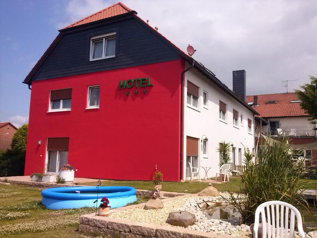 Landhotel Hamburger Hof Nettlingen Экстерьер фото